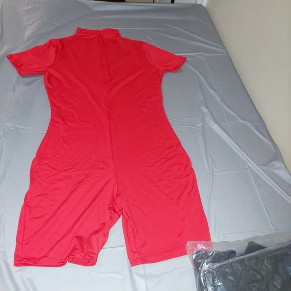 Zipper Jumpsuits - Picture 3 of 3